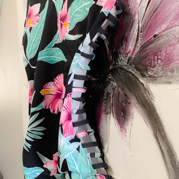 SOLD Shein Swimsuit Size S Tropical Shekini NWOT - Picture 3 of 7